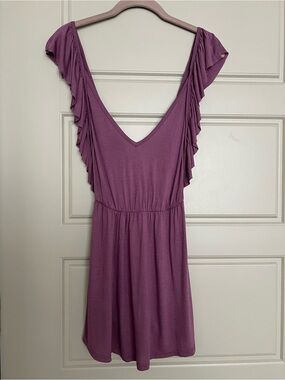 Plum Ruffle top XS V neck cutout back flowy drapey
